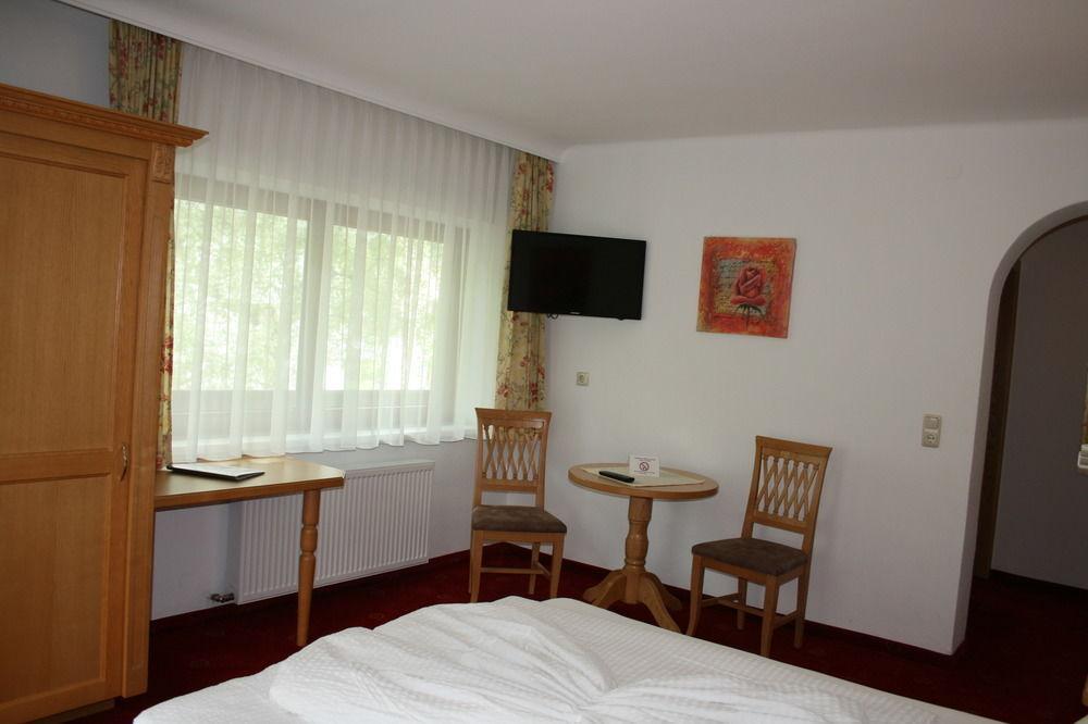 Pension Birkenhof Mayrhofen Εξωτερικό φωτογραφία