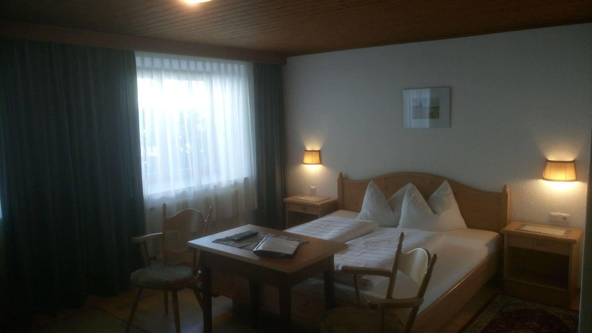 Pension Birkenhof Mayrhofen Εξωτερικό φωτογραφία