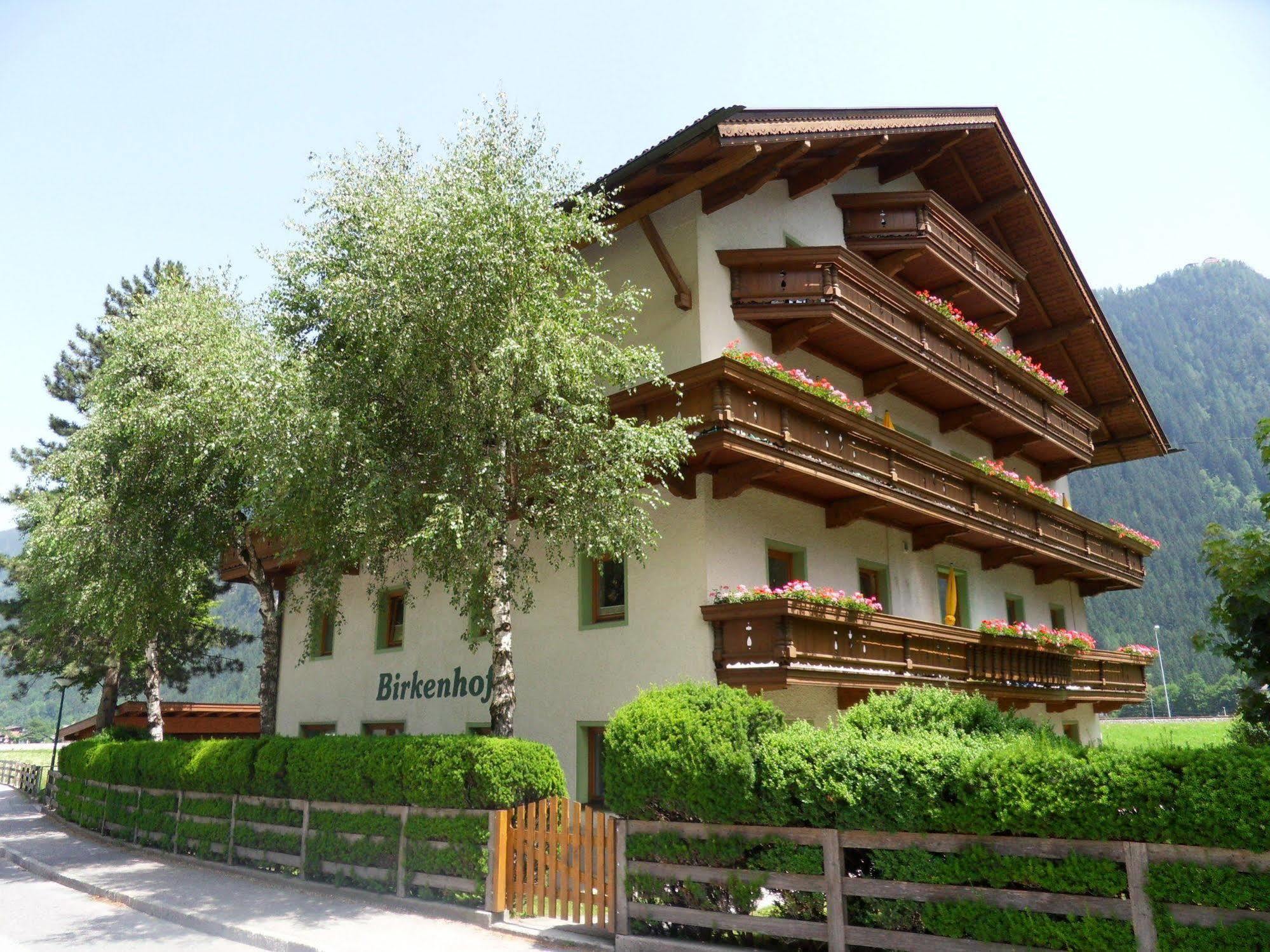 Pension Birkenhof Mayrhofen Εξωτερικό φωτογραφία